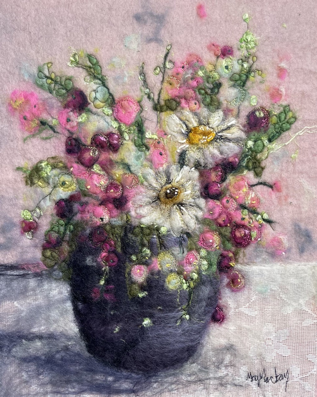 Moy Mackay, Snow Berries, 2022. 32cm x 24cm (13" x 10"). Felt, stitch. Merino fibres, thread.