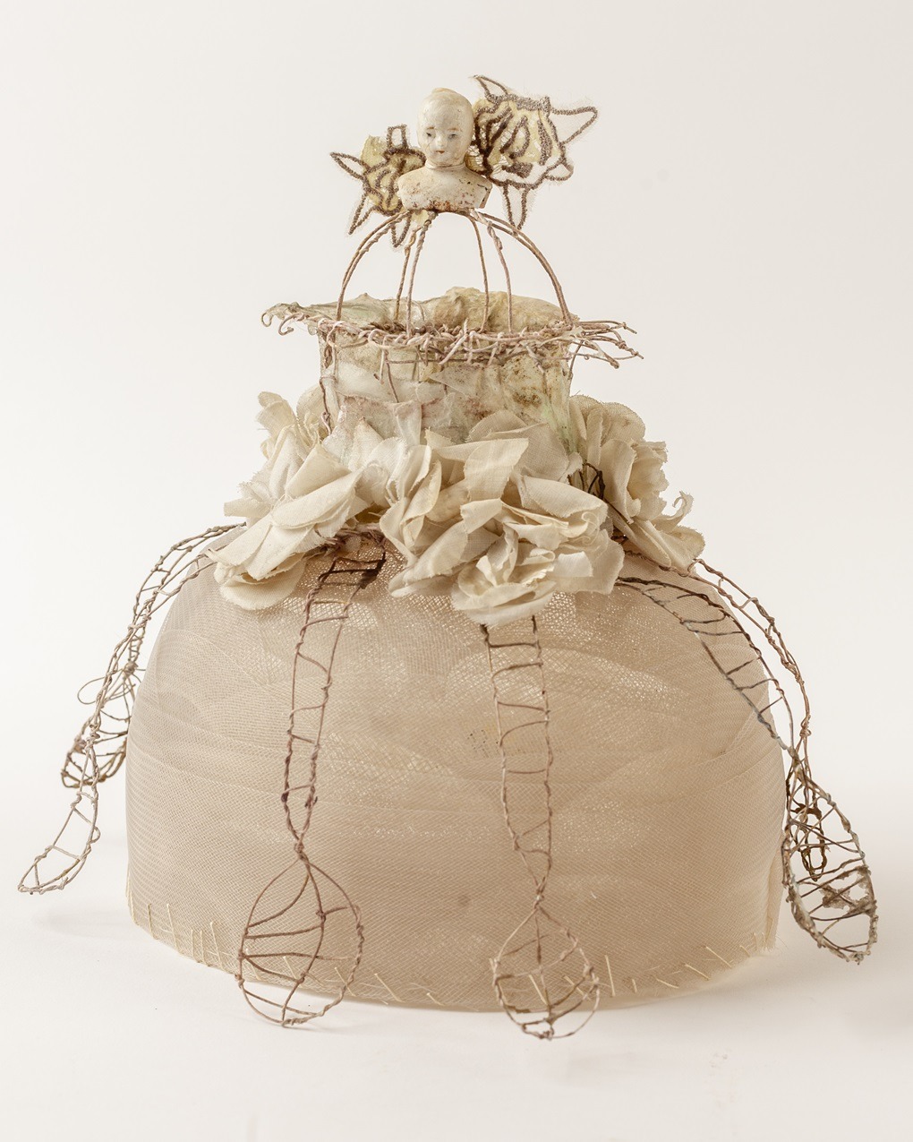 Priscilla Edwards, Angel of Tea, 2009. 29cm x 23cm (11" x 9"). Free machine embroidery, hand stitch, hand manipulated wire. Wire, silk, wax, rayon thread, paint, lace, found materials. Photo: Mark Davis.