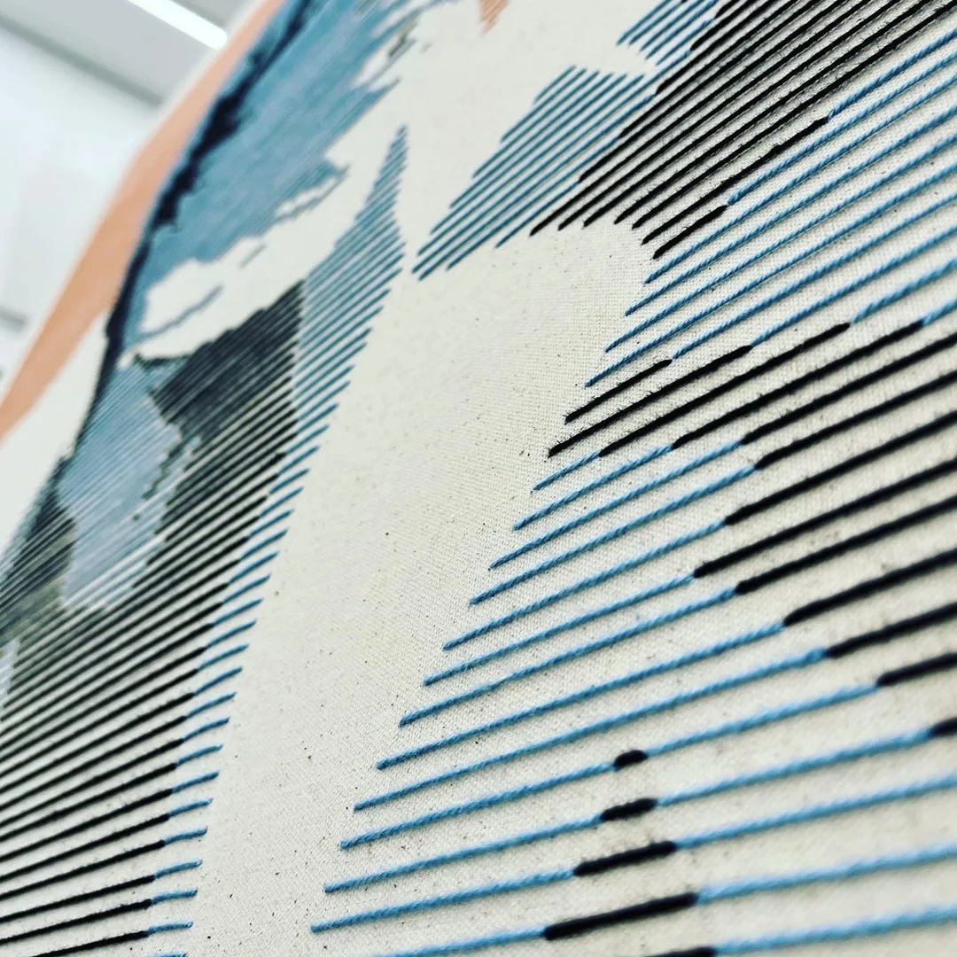 Pamela Campagna, w i n d 01 (detail), 2023. 100cm x 100cm (39" x 39"). Partition of cotton threads on canvas. 