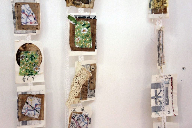 Cas Holmes Textile Artist – Tea Flower Tales Cas Holmes – Tea Flower Tales