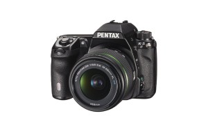 Pentax camera - a brilliant option for photographing artwork with a digital camera