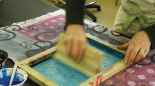 Silk screen printing for textiles online course