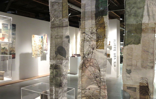 Installation Memory Cloth, Lace Museum – Cas Holmes