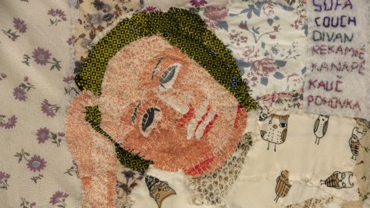 Anat Artman, Good at Lounges (inspired by Edouard Vuillard’s Madame Hessel on the Sofa, (detail), 2021. 80cm x 80cm (31” x 31”). Hand stitch, raw appliqué. Recycled and other fabrics. Photo: Yoni Kelberman