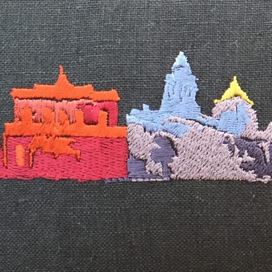 Deborah Toner, Multicoloured Belfast Skyline on Dark Grey Linen (Detail), 2014. 50cm x 30cm (20” x 12”). Machine embroidered. Irish linen.