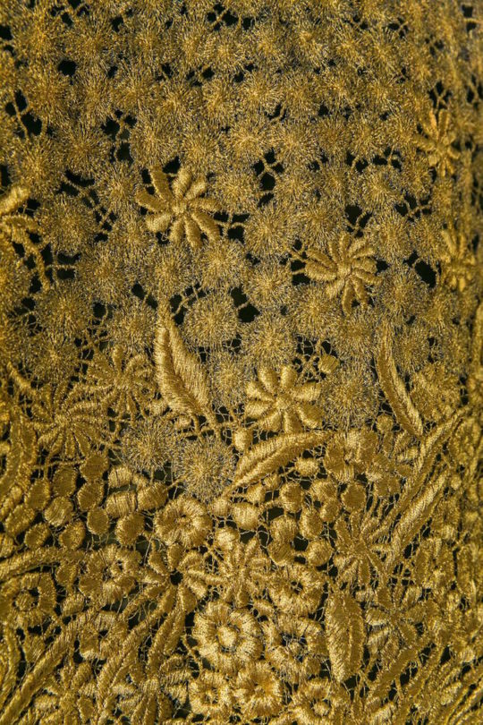 Kate Wells, Field of Gold (detail), 2016, 162 x 61cm, gold machine embroidery dissolvable fabric