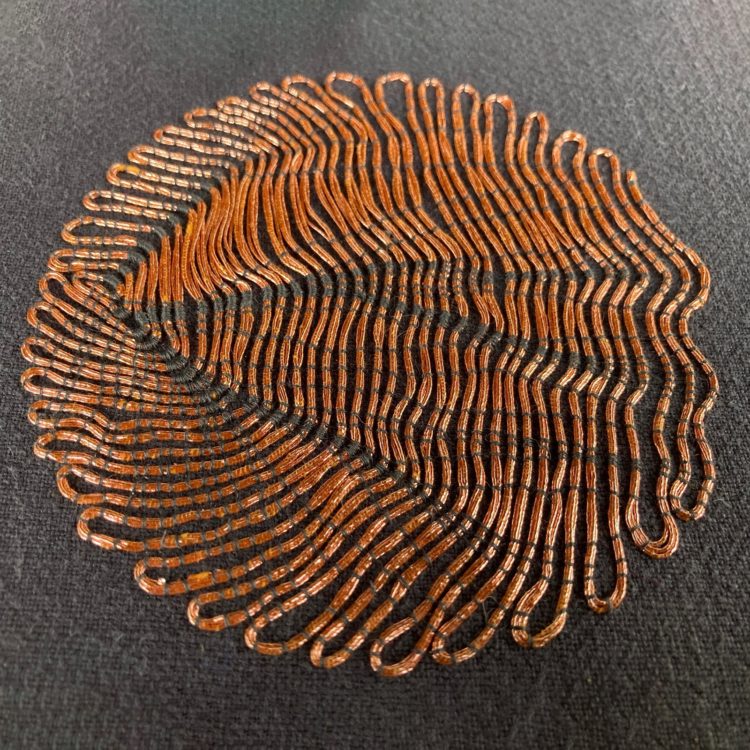 Hanny Newton, Emerge 2, 2021. 10cm x 10cm (4" x 4"). Goldwork. Linen, copper thread.