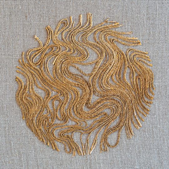 Hanny Newton, Emergence 1, 2022. 30cm x 30cm (12" x 12"). Couching. Straw thread on linen. Photo: Joshua James Photography.