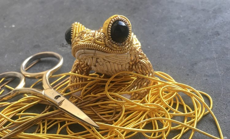 Georgina Bellamy: The Golden Frog (Detail), 2017, Goldwork Purl and stumpwork techniques