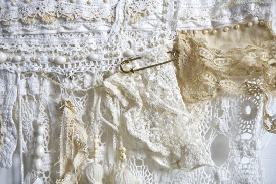 Heidi Hankaniemi: Mending tapestry (Detail), 2016, Stitch, vintage textiles