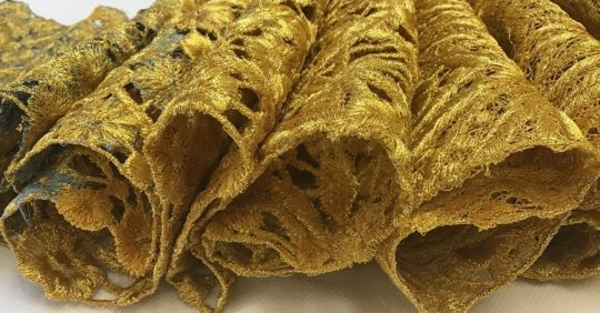 Kate Wells: At Your Feet - a lovely, strong and glowing lace cloth