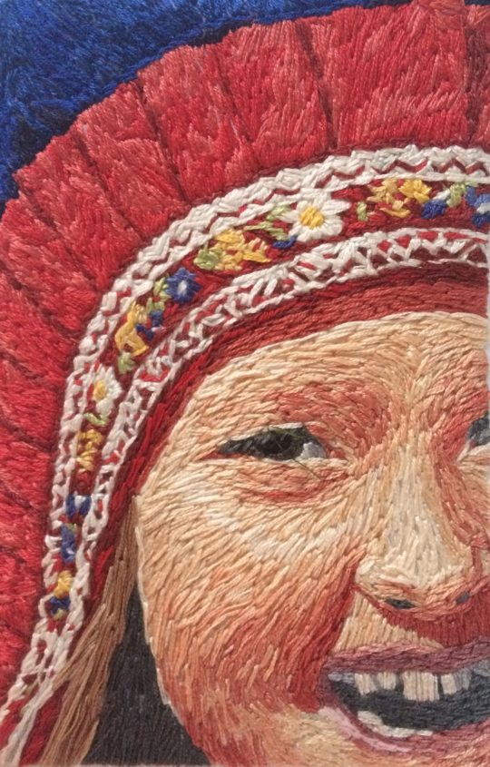 Eva Kitok: Happy, 2017, 12 x 18cm, Hand embroidery on cotton fabric