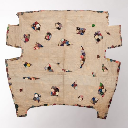 Ruth Singer, Windows, 2019. 65cm x 65cm (26” x 26”). Hand stitch on antique quilt fragment. Photo: Paul Lapsley