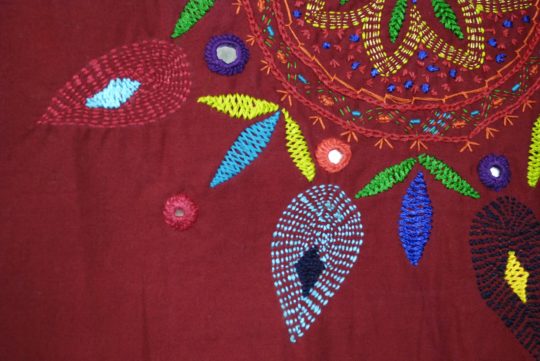 Saima Kaur: Mandala (Detail), 2010, 40x 40cm, Cotton fabric with hand embroidery in silk thread