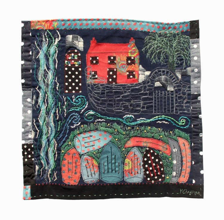 Harriett Chapman: Pier cottage, 2015, 40cm x 40cm, Textiles, machine embroidery/hand stitch