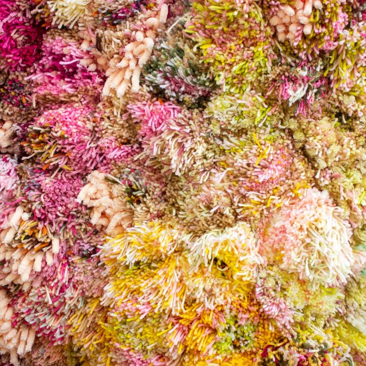 Brendan O’Shaughnessy, Microorganism (detail), 2021. 2.7m x 1.5m x 76cm (9’ x 5’ x 2’6”) Free-motion quilting, hand stitch, machine stitch, pom pom making. Quilted fabric, fiberfill, yarn, ostrich feathers. Photo: Claudia Bonaccorsi.