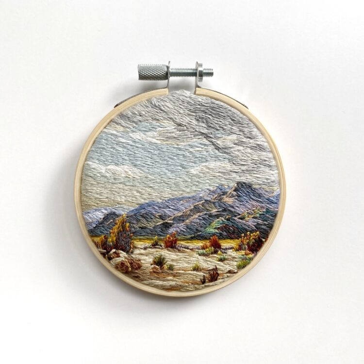 Cassandra Dias, Mojave Desert in Palm Springs – Paul Grimm Repro, 2021. 9cm (3.5"). Thread painting. Cotton embroidery thread, canvas, bamboo hoop.