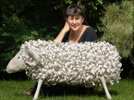 Isabell Buenz – Paper Ram (2013)