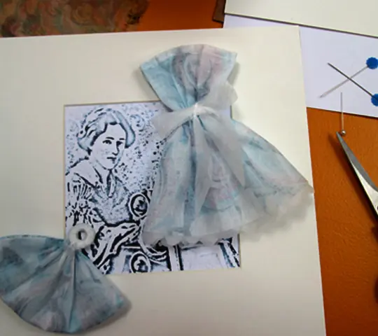 Isabell Buenz – Tiny Dress (2014) 15cm