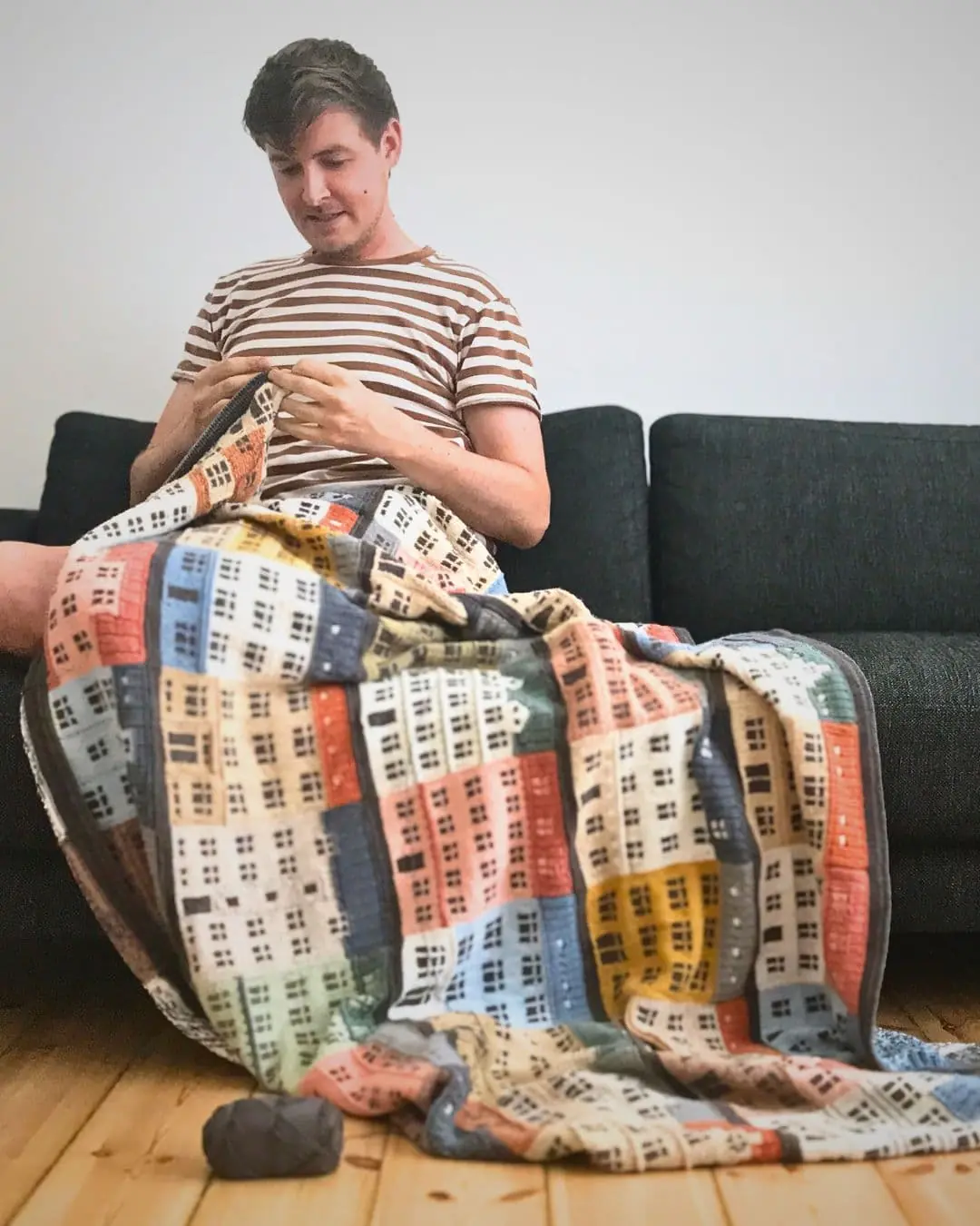 Jake Henzler adding the crochet border to Copenhagen Building Blocks